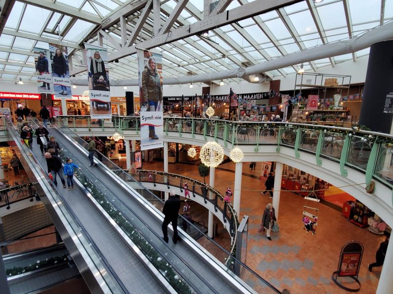Symfonie mall, Nieuw-Vennep