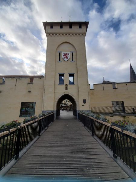 Geulpoort, Valkenburg, medieval gate destroyed in 17th century, rebuild in 2014