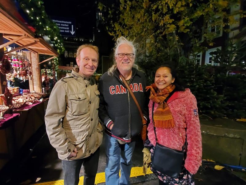 We ran into friends Gerrie and Sonja on the Christmas market in Aachen