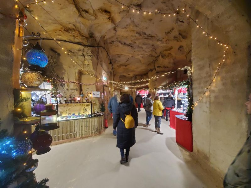 Christmas Market, Velvet Cave, Valkenburg