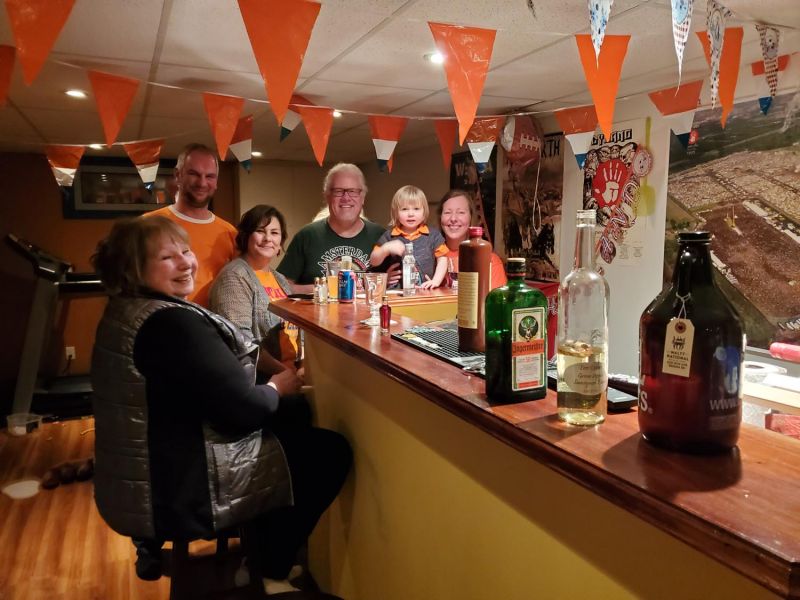 Randi, Tim, Amy, Nico, Annika and Kristin at the Dutch New Year's Eve Party